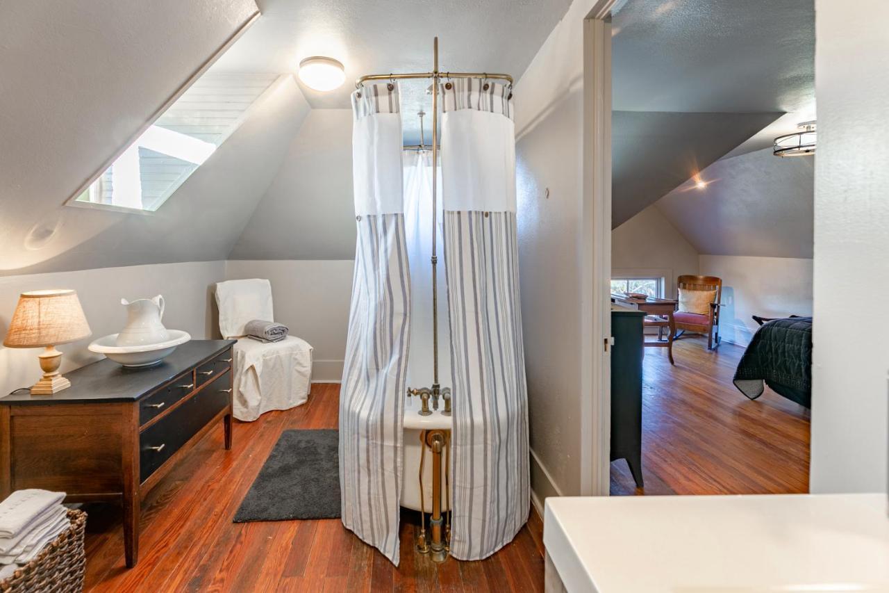 Blue Heron Bed And Breakfast On Lake Granbury Extérieur photo
